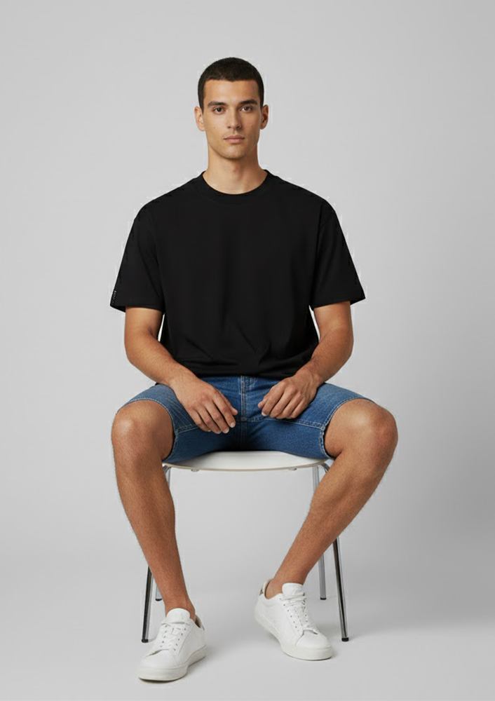 Camiseta Básica Preta Regular